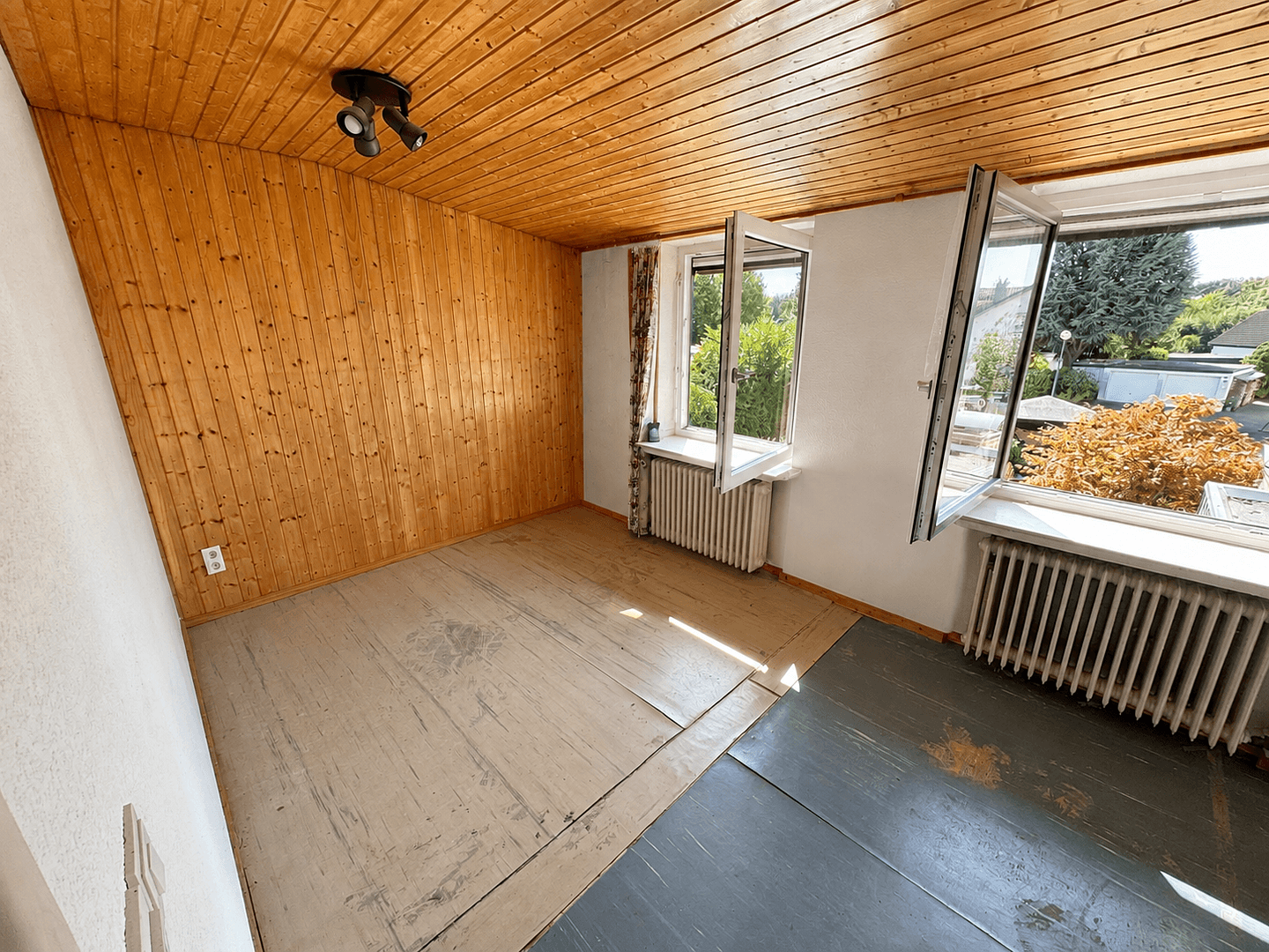 Predaj domu 140 m², pozemok 374 m², Leverkusen, Severné Porýnie - Westfálsko Predaj domu 140 m², pozemok 374 m², Leverkusen, Severné Porýnie - Westfálsko