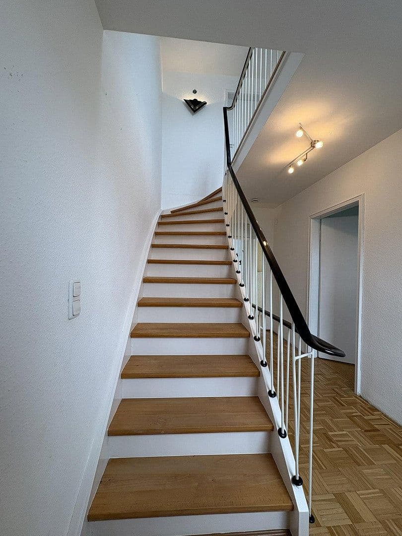 Predaj domu 110 m², pozemok 242 m², Rückersdorf, Bavorsko Predaj domu 110 m², pozemok 242 m², Rückersdorf, Bavorsko