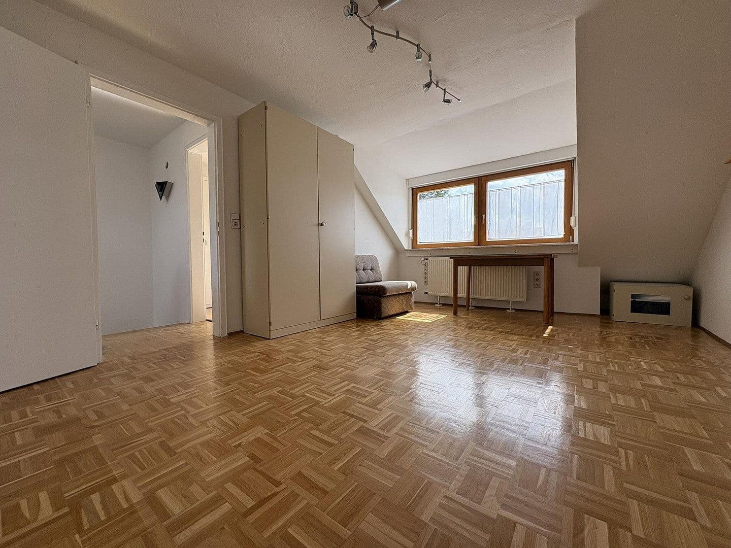 Predaj domu 110 m², pozemok 242 m², Rückersdorf, Bavorsko Predaj domu 110 m², pozemok 242 m², Rückersdorf, Bavorsko