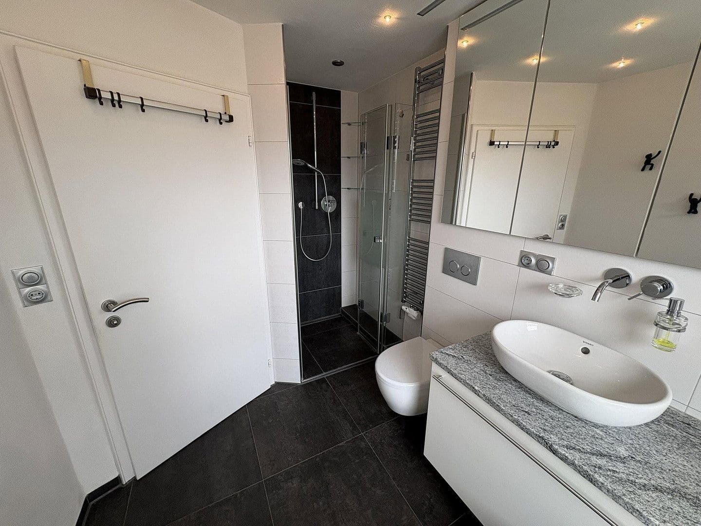 Predaj domu 110 m², pozemok 242 m², Rückersdorf, Bavorsko Predaj domu 110 m², pozemok 242 m², Rückersdorf, Bavorsko