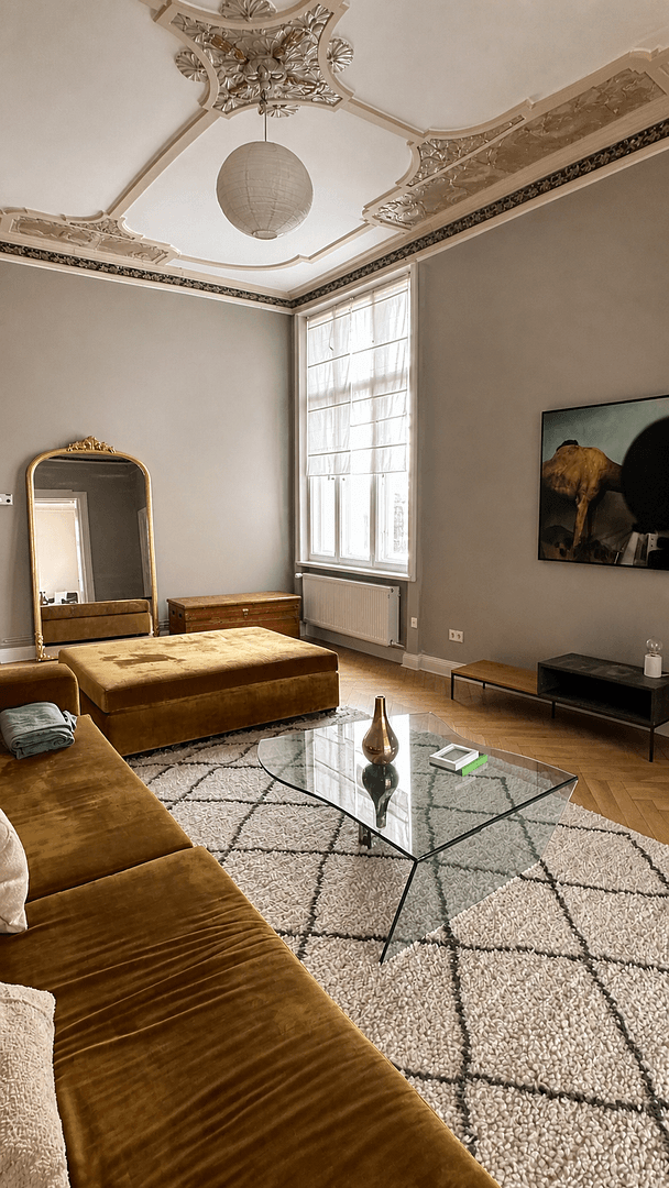 Predaj bytu 3-izbový 110 m², Berlin, Berlín Predaj bytu 3-izbový 110 m², Berlin, Berlín