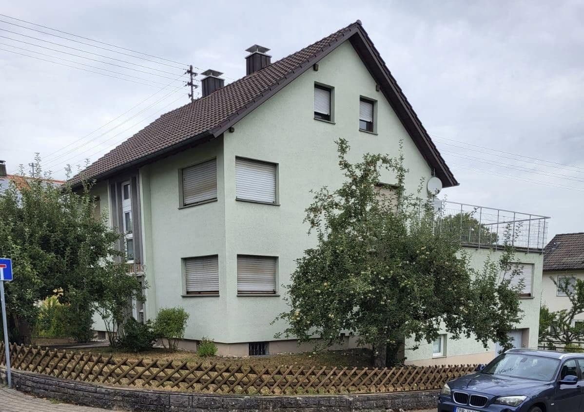 Predaj domu 271 m², pozemok 743 m², Tauberbischofsheim, Bádensko-Wurttembersko Predaj domu 271 m², pozemok 743 m², Tauberbischofsheim, Bádensko-Wurttembersko