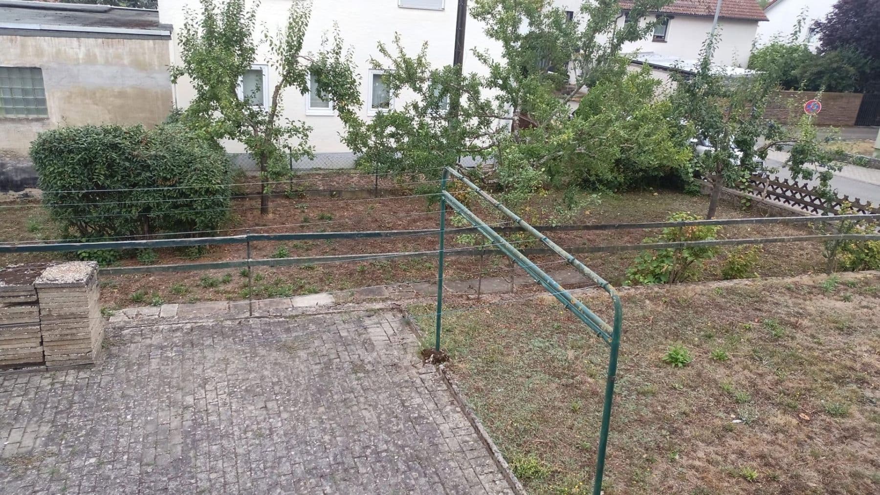 Predaj domu 271 m², pozemok 743 m², Tauberbischofsheim, Bádensko-Wurttembersko Predaj domu 271 m², pozemok 743 m², Tauberbischofsheim, Bádensko-Wurttembersko