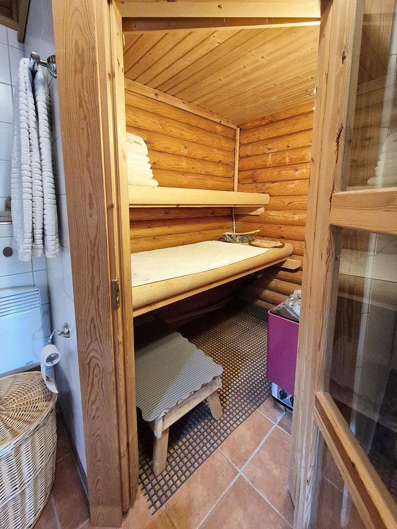 Predaj domu 115 m², pozemok 599 m², Creglingen, Bádensko-Wurttembersko Predaj domu 115 m², pozemok 599 m², Creglingen, Bádensko-Wurttembersko