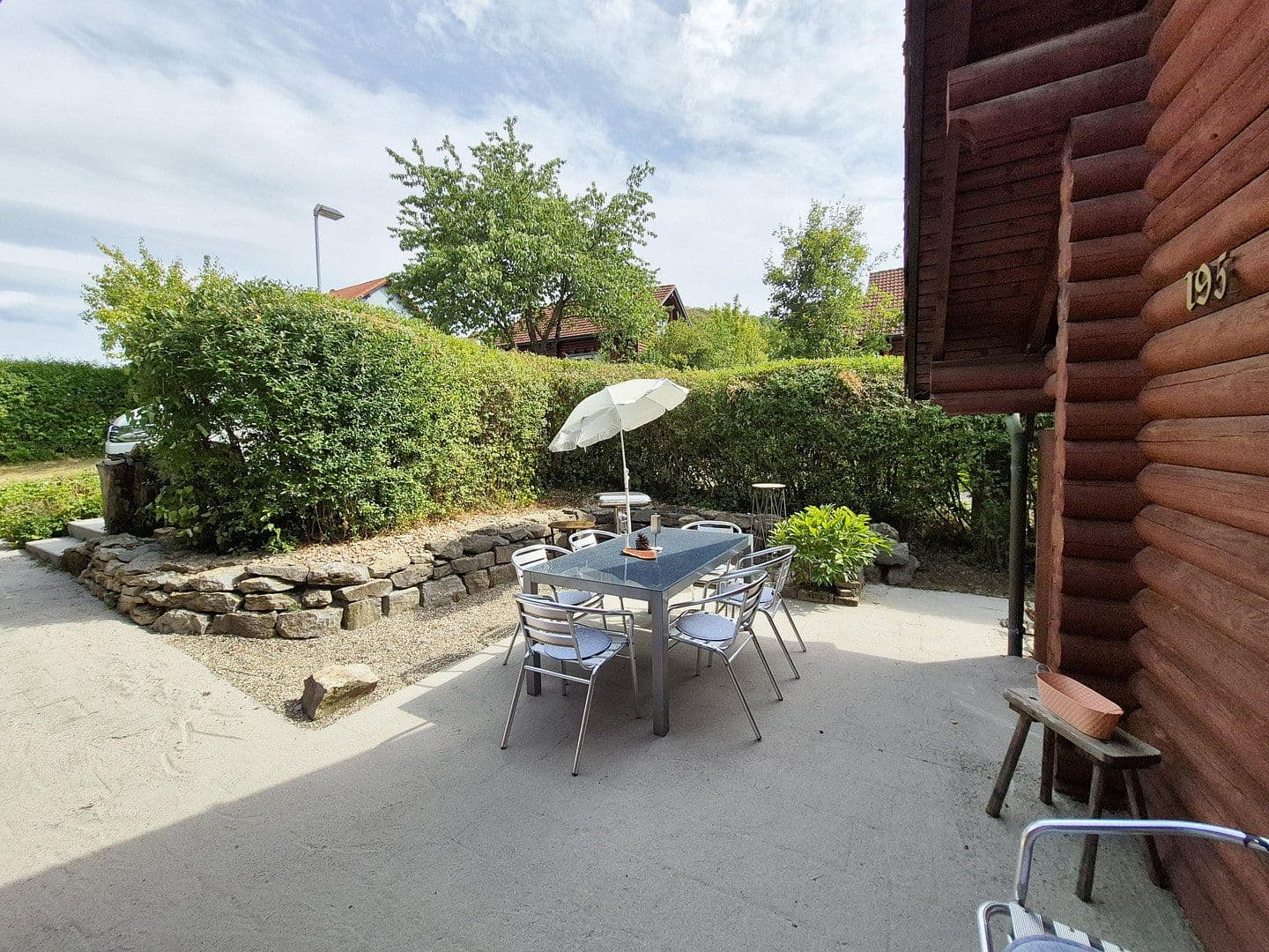 Predaj domu 115 m², pozemok 599 m², Creglingen, Bádensko-Wurttembersko Predaj domu 115 m², pozemok 599 m², Creglingen, Bádensko-Wurttembersko