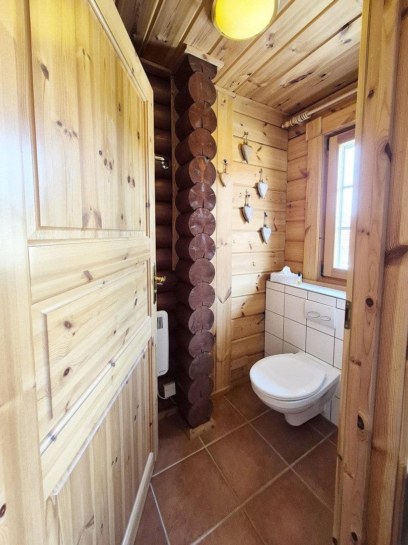 Predaj domu 115 m², pozemok 599 m², Creglingen, Bádensko-Wurttembersko Predaj domu 115 m², pozemok 599 m², Creglingen, Bádensko-Wurttembersko