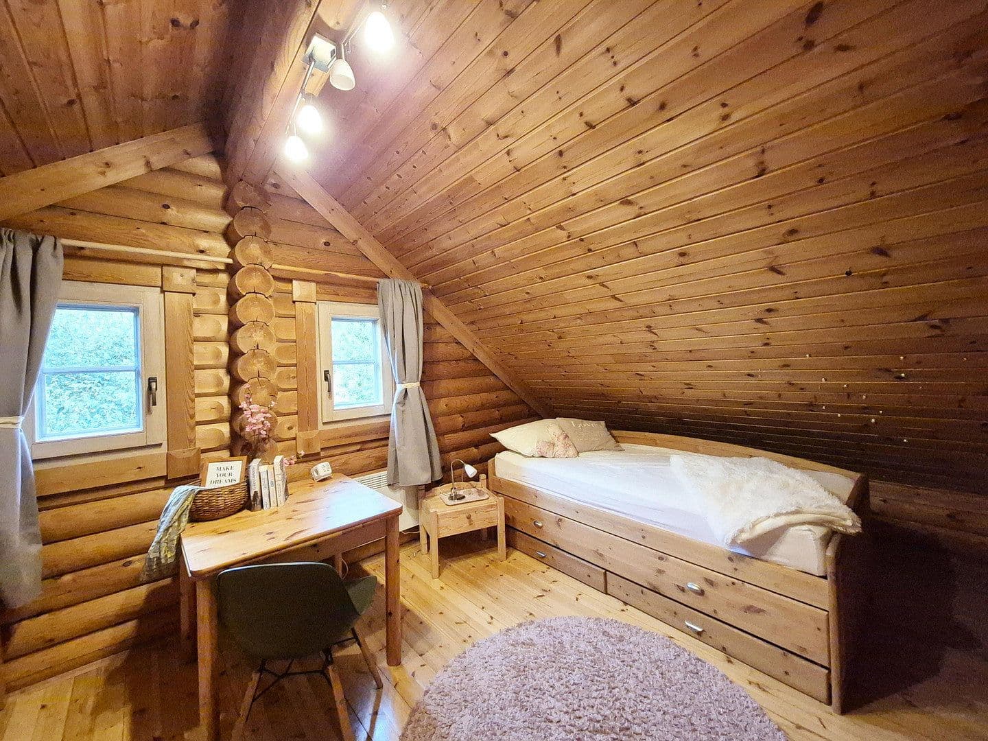 Predaj domu 115 m², pozemok 599 m², Creglingen, Bádensko-Wurttembersko Predaj domu 115 m², pozemok 599 m², Creglingen, Bádensko-Wurttembersko