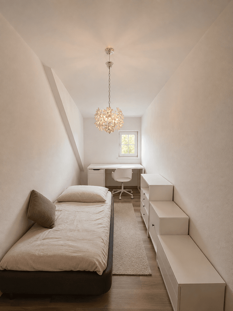 Prenájom bytu 3-izbový 64 m², Dresdner Straße 55, Coswig, Sasko Prenájom bytu 3-izbový 64 m², Dresdner Straße 55, Coswig, Sasko