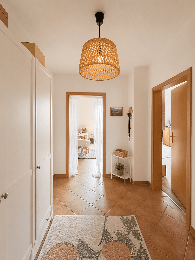 Prenájom bytu 3-izbový 64 m², Dresdner Straße 55, Coswig, Sasko Prenájom bytu 3-izbový 64 m², Dresdner Straße 55, Coswig, Sasko