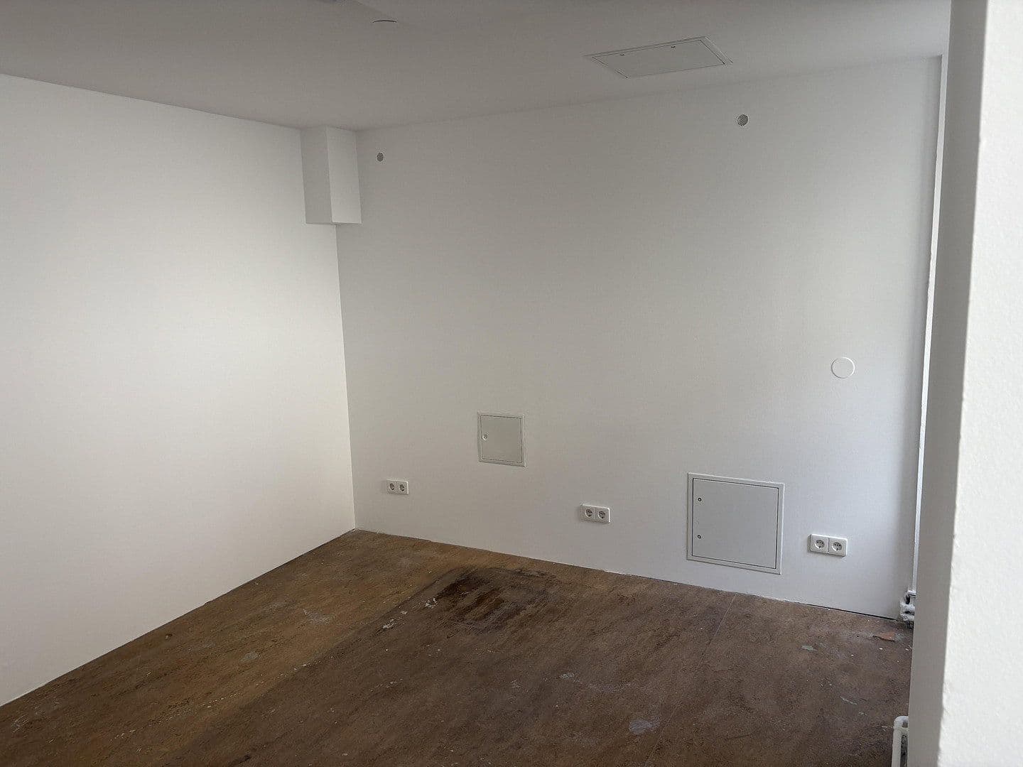 Prenájom kancelárie 124 m², Berliner Straße 45, Berlin, Berlín Prenájom kancelárie 124 m², Berliner Straße 45, Berlin, Berlín