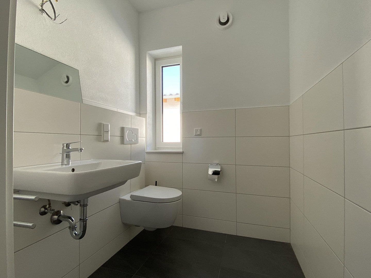 Prenájom bytu 3-izbový 133 m², Marburger Str. 67b, Marburg, Hesensko Prenájom bytu 3-izbový 133 m², Marburger Str. 67b, Marburg, Hesensko