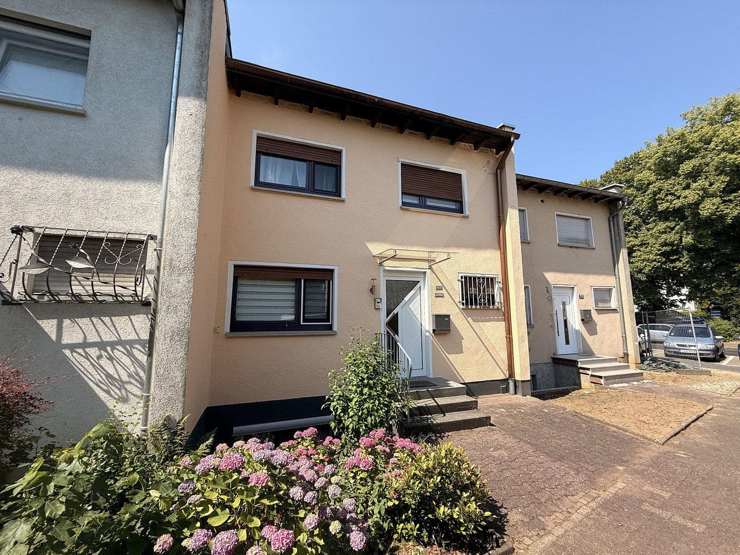 Predaj domu 97 m², pozemok 192 m², Frankfurt am Main, Hesensko Predaj domu 97 m², pozemok 192 m², Frankfurt am Main, Hesensko