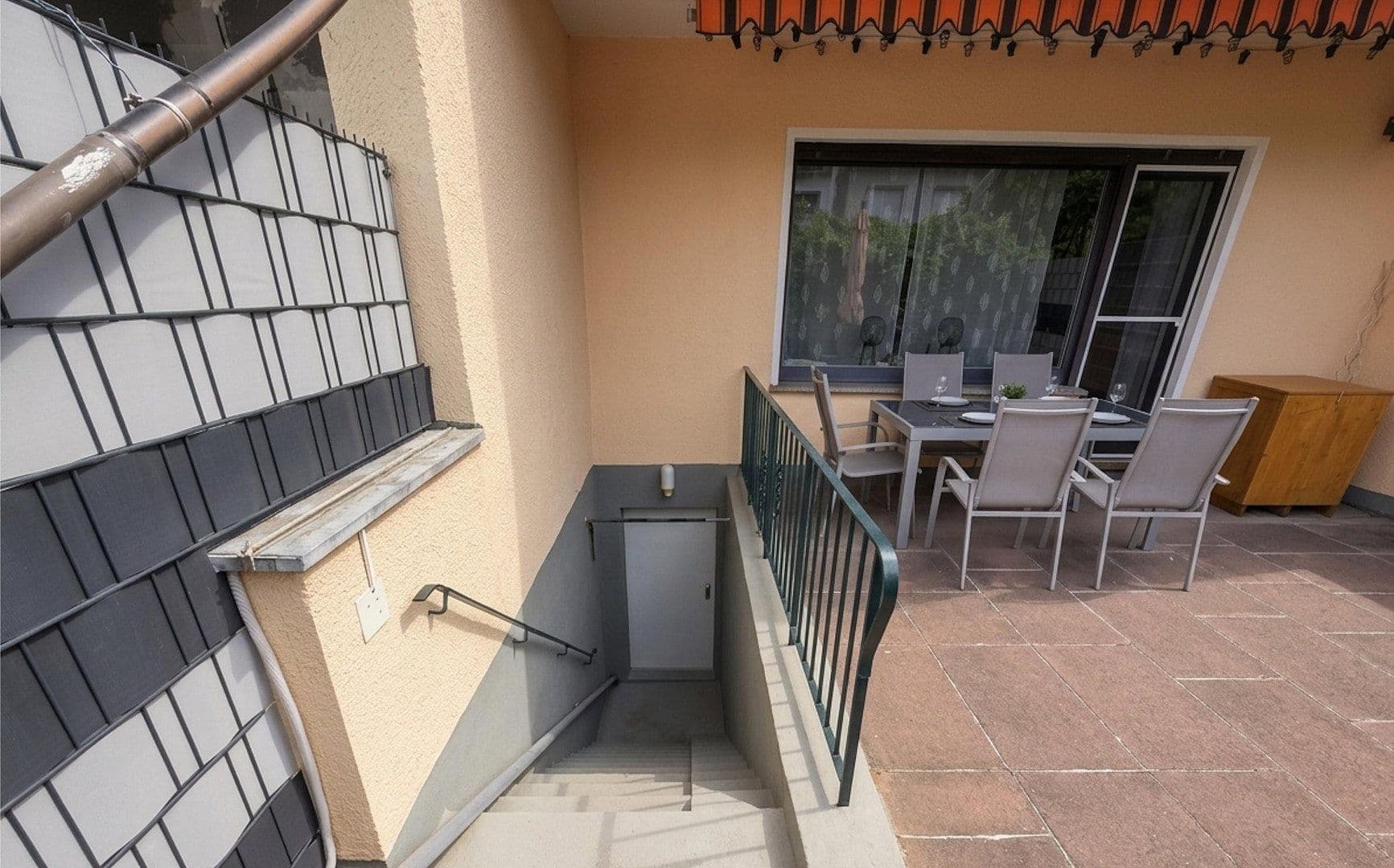 Predaj domu 97 m², pozemok 192 m², Frankfurt am Main, Hesensko Predaj domu 97 m², pozemok 192 m², Frankfurt am Main, Hesensko