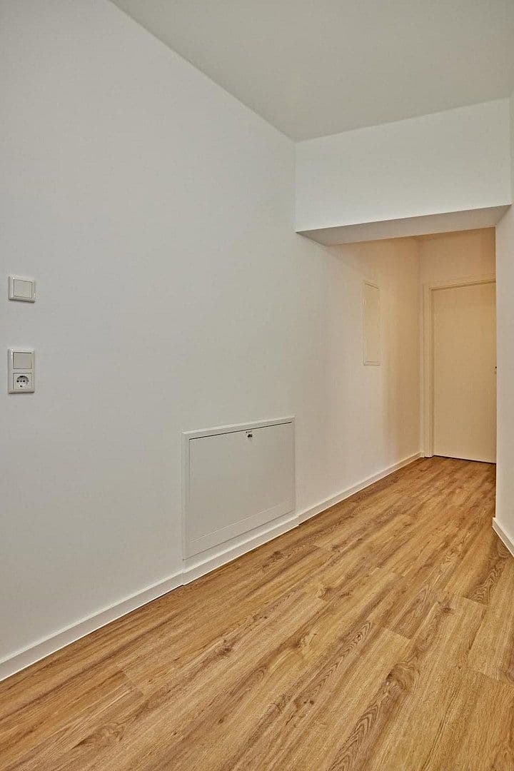 Prenájom bytu 3-izbový 97 m², Untergrüner Straße 172, Iserlohn, Severné Porýnie - Westfálsko Prenájom bytu 3-izbový 97 m², Untergrüner Straße 172, Iserlohn, Severné Porýnie - Westfálsko