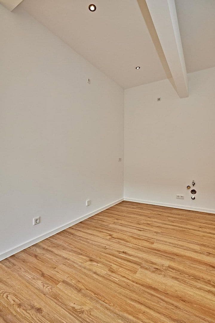 Prenájom bytu 3-izbový 97 m², Untergrüner Straße 172, Iserlohn, Severné Porýnie - Westfálsko Prenájom bytu 3-izbový 97 m², Untergrüner Straße 172, Iserlohn, Severné Porýnie - Westfálsko