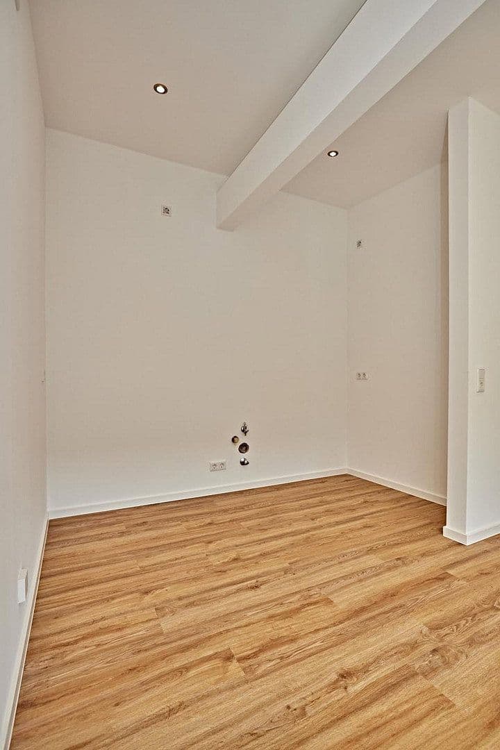 Prenájom bytu 3-izbový 97 m², Untergrüner Straße 172, Iserlohn, Severné Porýnie - Westfálsko Prenájom bytu 3-izbový 97 m², Untergrüner Straße 172, Iserlohn, Severné Porýnie - Westfálsko