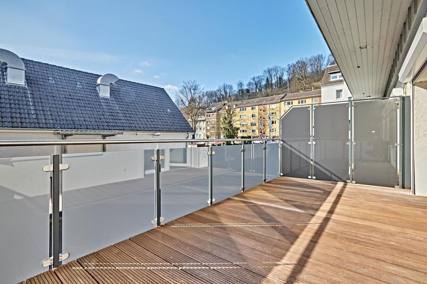 Prenájom bytu 3-izbový 97 m², Untergrüner Straße 172, Iserlohn, Severné Porýnie - Westfálsko Prenájom bytu 3-izbový 97 m², Untergrüner Straße 172, Iserlohn, Severné Porýnie - Westfálsko