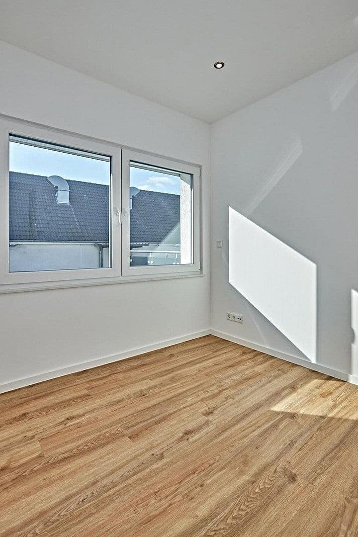 Prenájom bytu 3-izbový 97 m², Untergrüner Straße 172, Iserlohn, Severné Porýnie - Westfálsko Prenájom bytu 3-izbový 97 m², Untergrüner Straße 172, Iserlohn, Severné Porýnie - Westfálsko