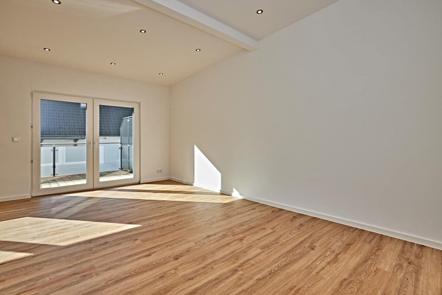 Prenájom bytu 3-izbový 97 m², Untergrüner Straße 172, Iserlohn, Severné Porýnie - Westfálsko Prenájom bytu 3-izbový 97 m², Untergrüner Straße 172, Iserlohn, Severné Porýnie - Westfálsko