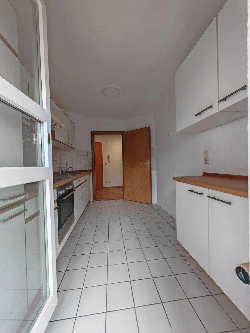 Prenájom bytu 2-izbový 52 m², Luwigsburger Straße 95, Heilbronn, Bádensko-Wurttembersko Prenájom bytu 2-izbový 52 m², Luwigsburger Straße 95, Heilbronn, Bádensko-Wurttembersko