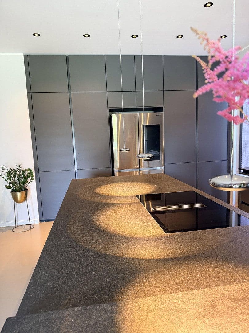 Predaj domu 240 m², pozemok 800 m², Mönchengladbach, Severné Porýnie - Westfálsko Predaj domu 240 m², pozemok 800 m², Mönchengladbach, Severné Porýnie - Westfálsko