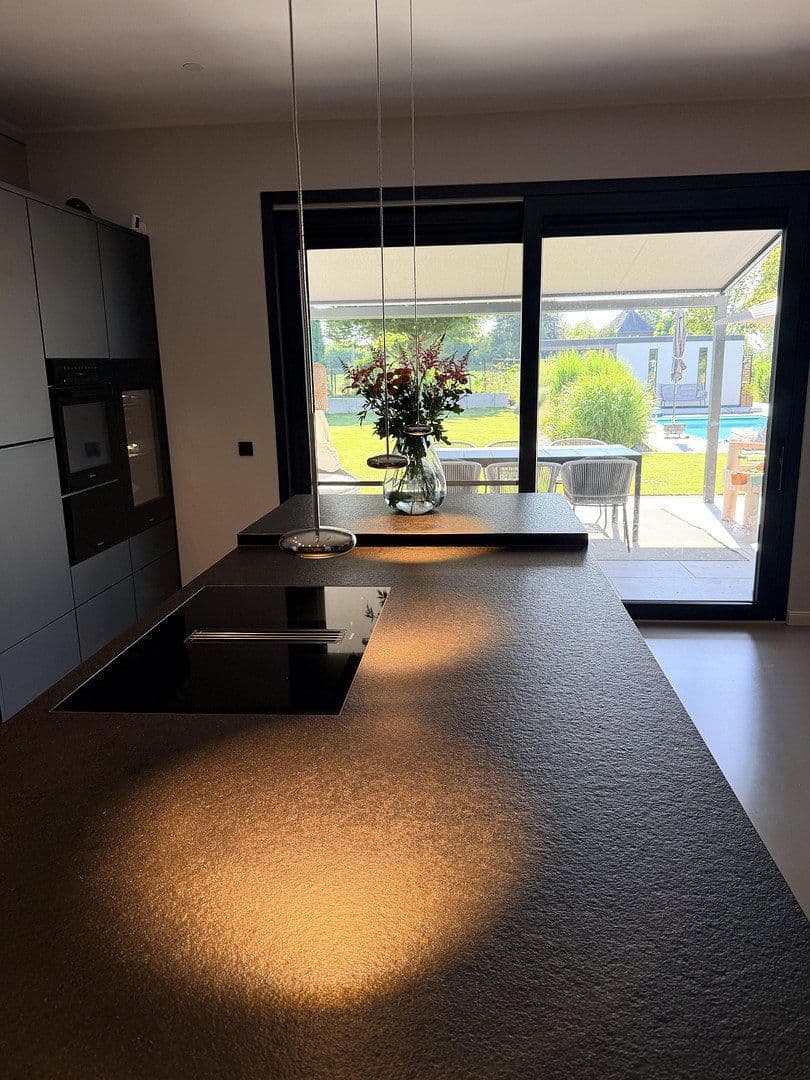 Predaj domu 240 m², pozemok 800 m², Mönchengladbach, Severné Porýnie - Westfálsko Predaj domu 240 m², pozemok 800 m², Mönchengladbach, Severné Porýnie - Westfálsko