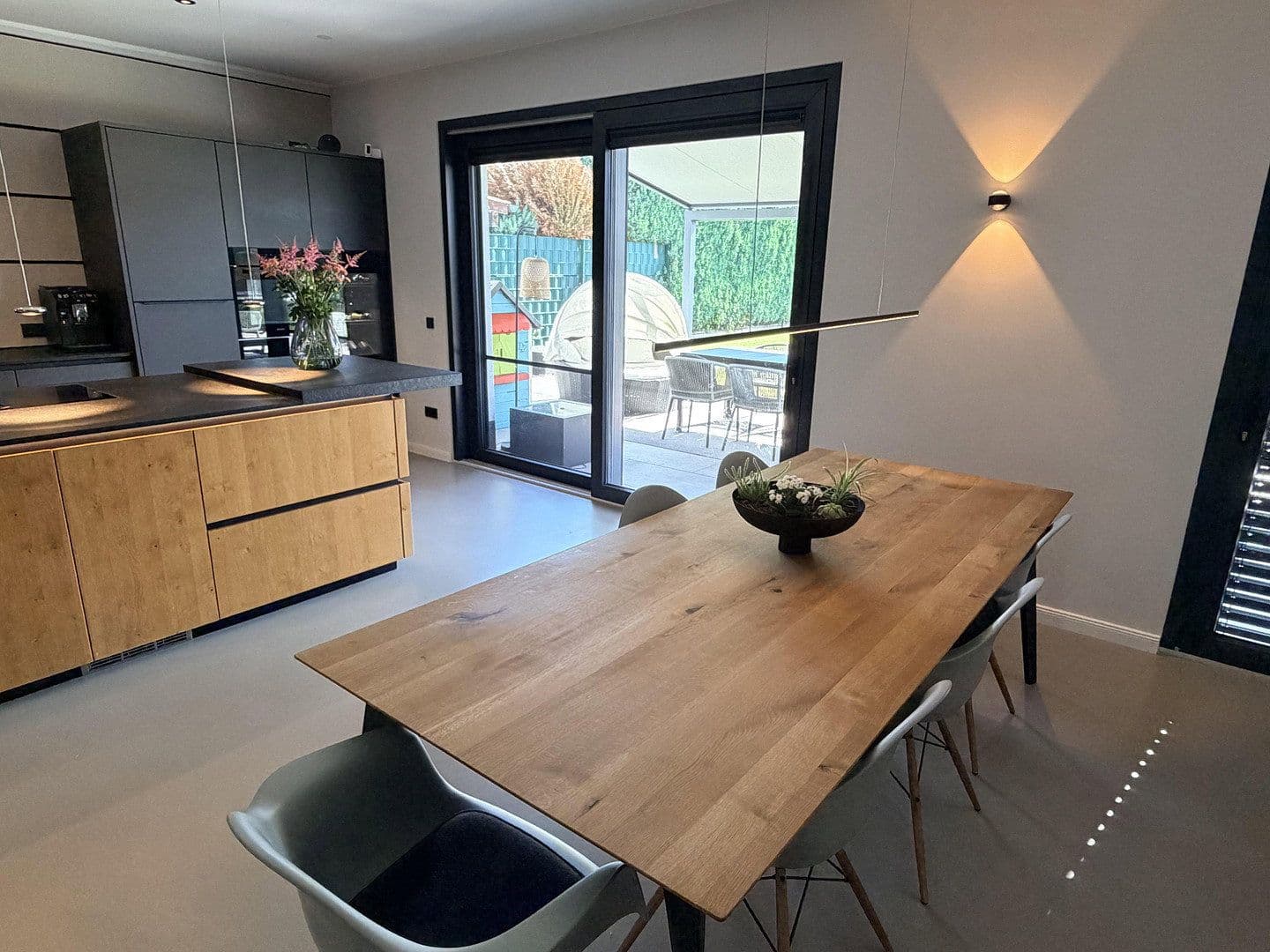 Predaj domu 240 m², pozemok 800 m², Mönchengladbach, Severné Porýnie - Westfálsko Predaj domu 240 m², pozemok 800 m², Mönchengladbach, Severné Porýnie - Westfálsko