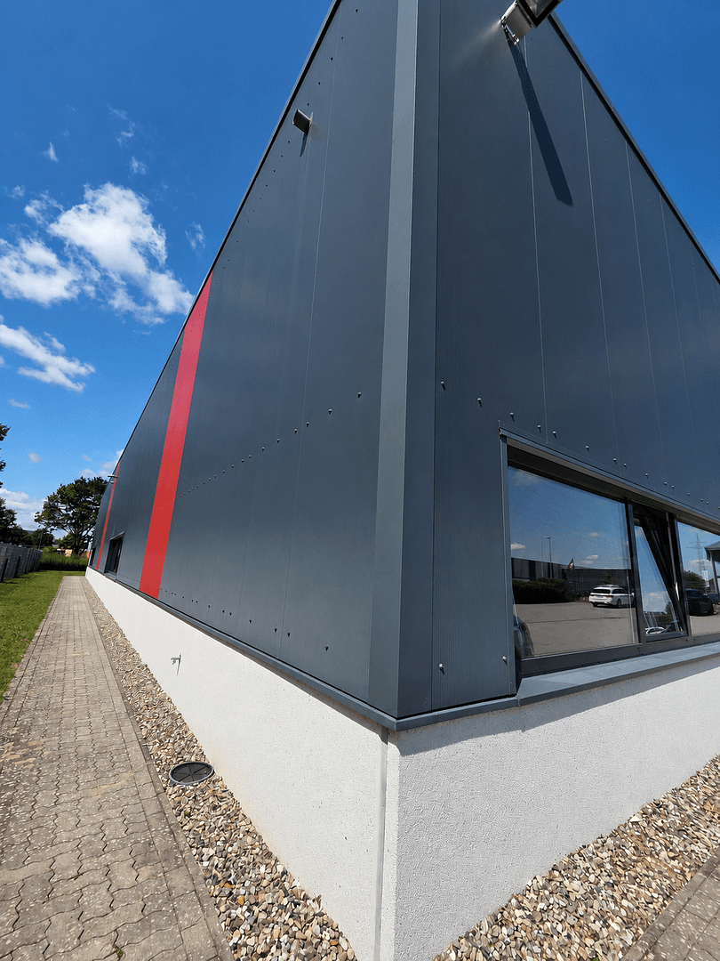 Predaj nebytového priestoru 3.295 m², Siek, Šlezvicko-Holštajnsko Predaj nebytového priestoru 3.295 m², Siek, Šlezvicko-Holštajnsko