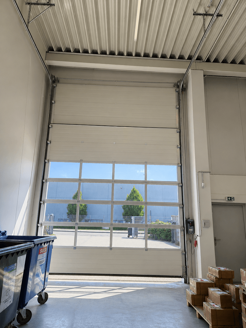 Predaj nebytového priestoru 3.295 m², Siek, Šlezvicko-Holštajnsko Predaj nebytového priestoru 3.295 m², Siek, Šlezvicko-Holštajnsko