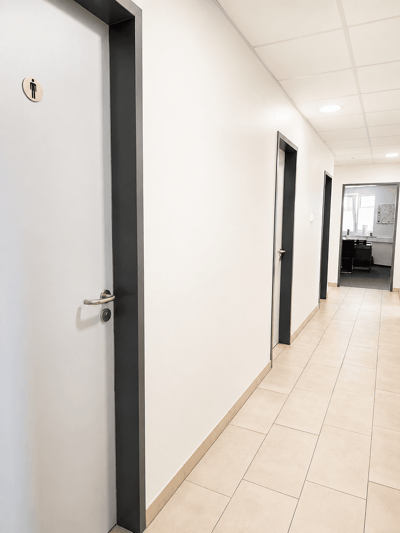 Predaj nebytového priestoru 3.295 m², Siek, Šlezvicko-Holštajnsko Predaj nebytového priestoru 3.295 m², Siek, Šlezvicko-Holštajnsko
