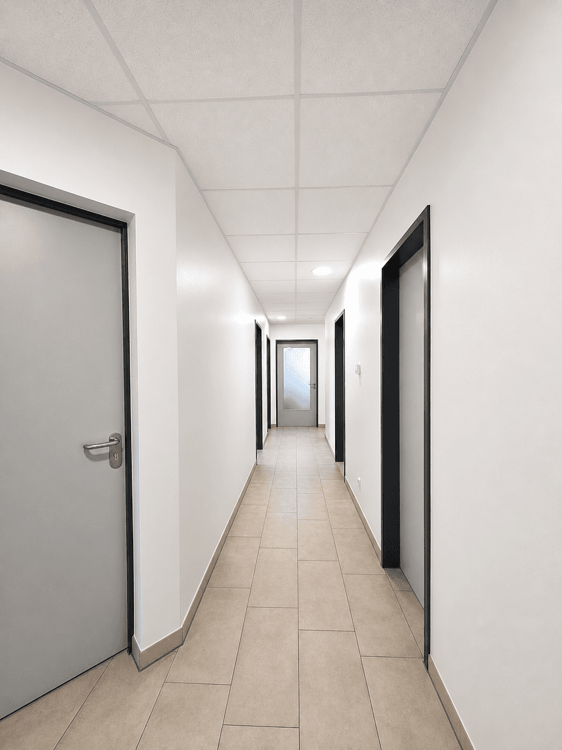 Predaj nebytového priestoru 3.295 m², Siek, Šlezvicko-Holštajnsko Predaj nebytového priestoru 3.295 m², Siek, Šlezvicko-Holštajnsko