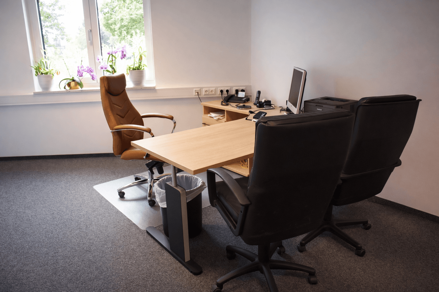Predaj nebytového priestoru 3.295 m², Siek, Šlezvicko-Holštajnsko Predaj nebytového priestoru 3.295 m², Siek, Šlezvicko-Holštajnsko