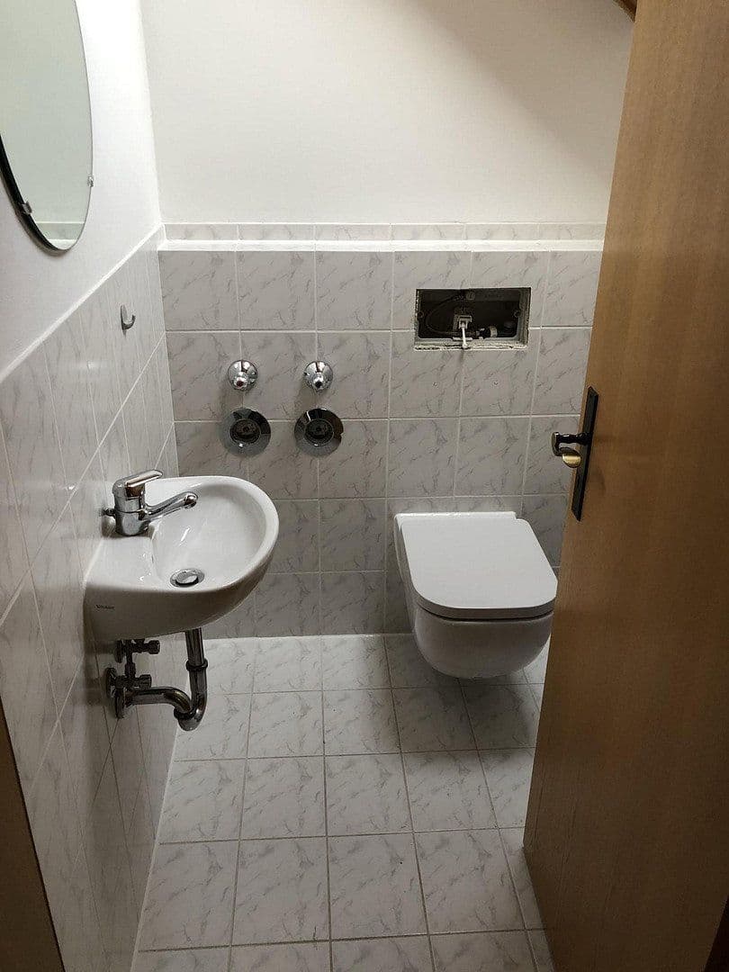 Prenájom bytu 6-izbový 107 m², Schillerstraße 35, Pöttmes, Bavorsko Prenájom bytu 6-izbový 107 m², Schillerstraße 35, Pöttmes, Bavorsko
