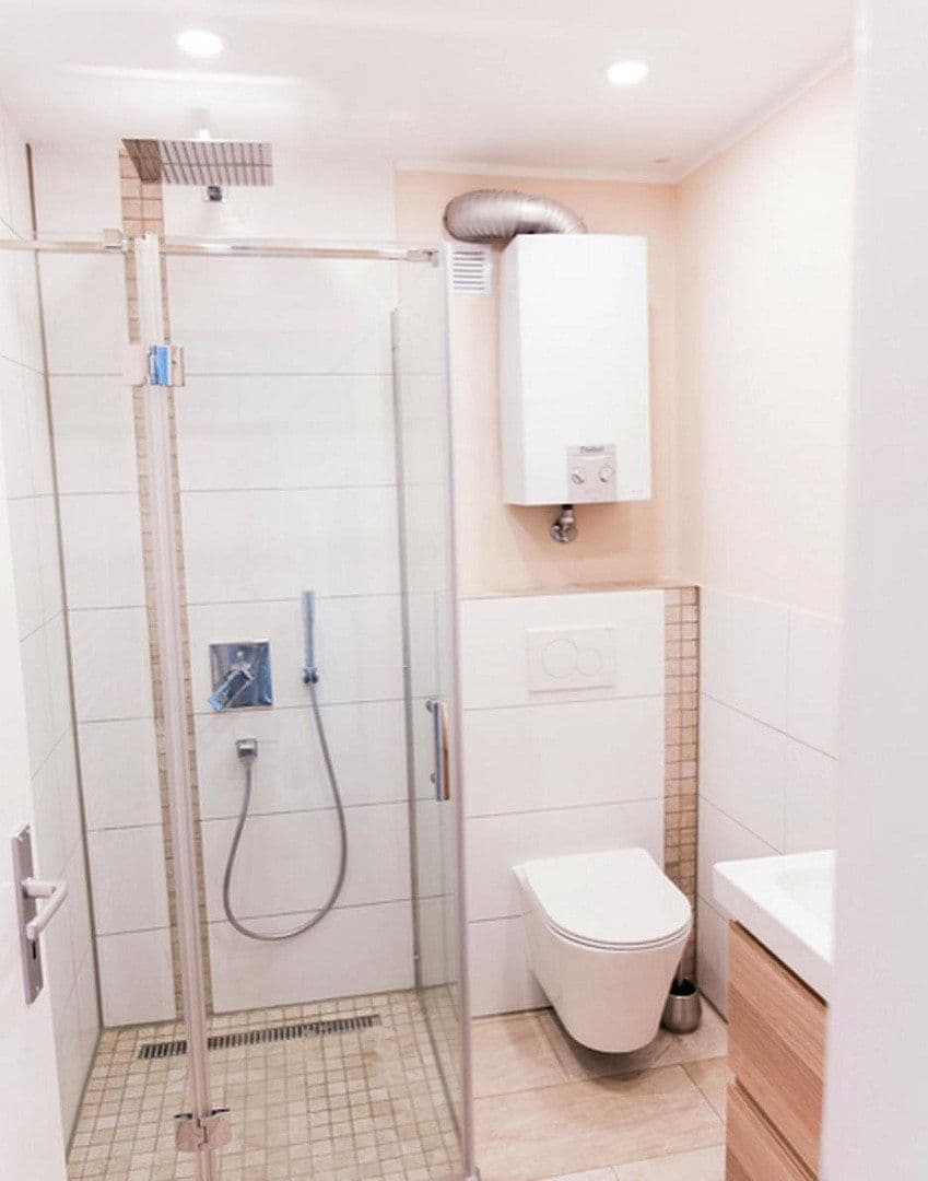 Prenájom bytu 3-izbový 63 m², Röblingweg 4, Hannover, Dolné Sasko Prenájom bytu 3-izbový 63 m², Röblingweg 4, Hannover, Dolné Sasko