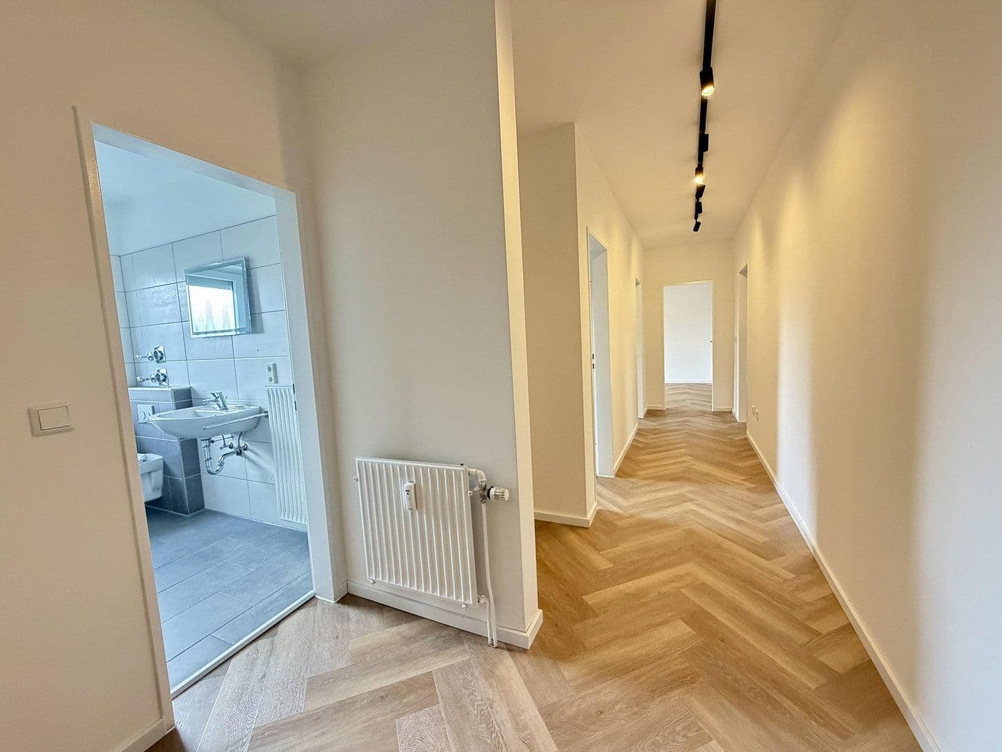 Predaj bytu 3-izbový 84 m², Weyhe, Dolné Sasko Predaj bytu 3-izbový 84 m², Weyhe, Dolné Sasko