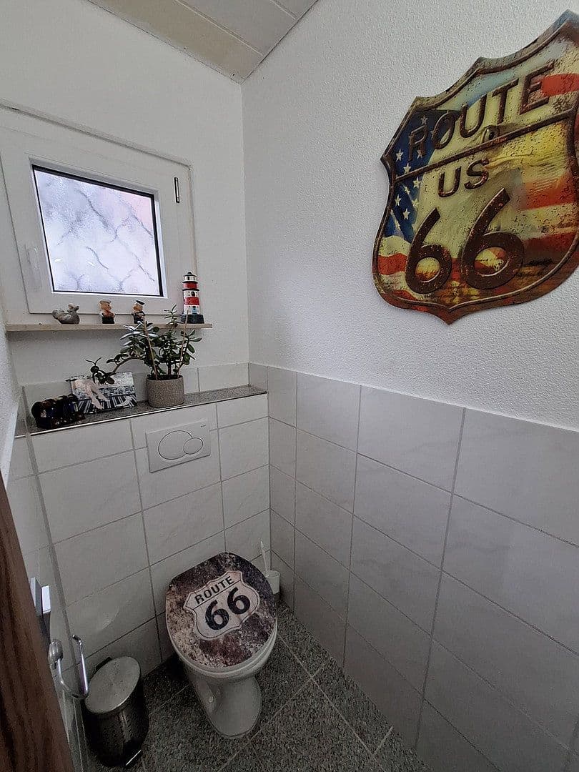 Predaj domu 96 m², pozemok 145 m², Tamm, Bádensko-Wurttembersko Predaj domu 96 m², pozemok 145 m², Tamm, Bádensko-Wurttembersko