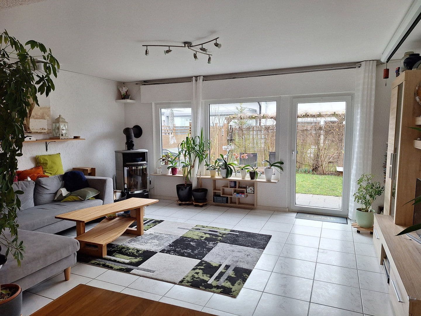 Predaj domu 96 m², pozemok 145 m², Tamm, Bádensko-Wurttembersko Predaj domu 96 m², pozemok 145 m², Tamm, Bádensko-Wurttembersko