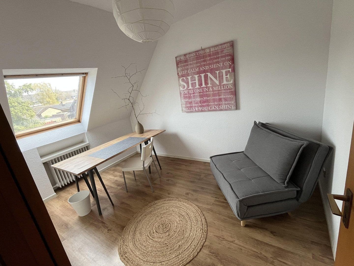Prenájom bytu 3-izbový 79 m², Krefeld, Severné Porýnie - Westfálsko Prenájom bytu 3-izbový 79 m², Krefeld, Severné Porýnie - Westfálsko