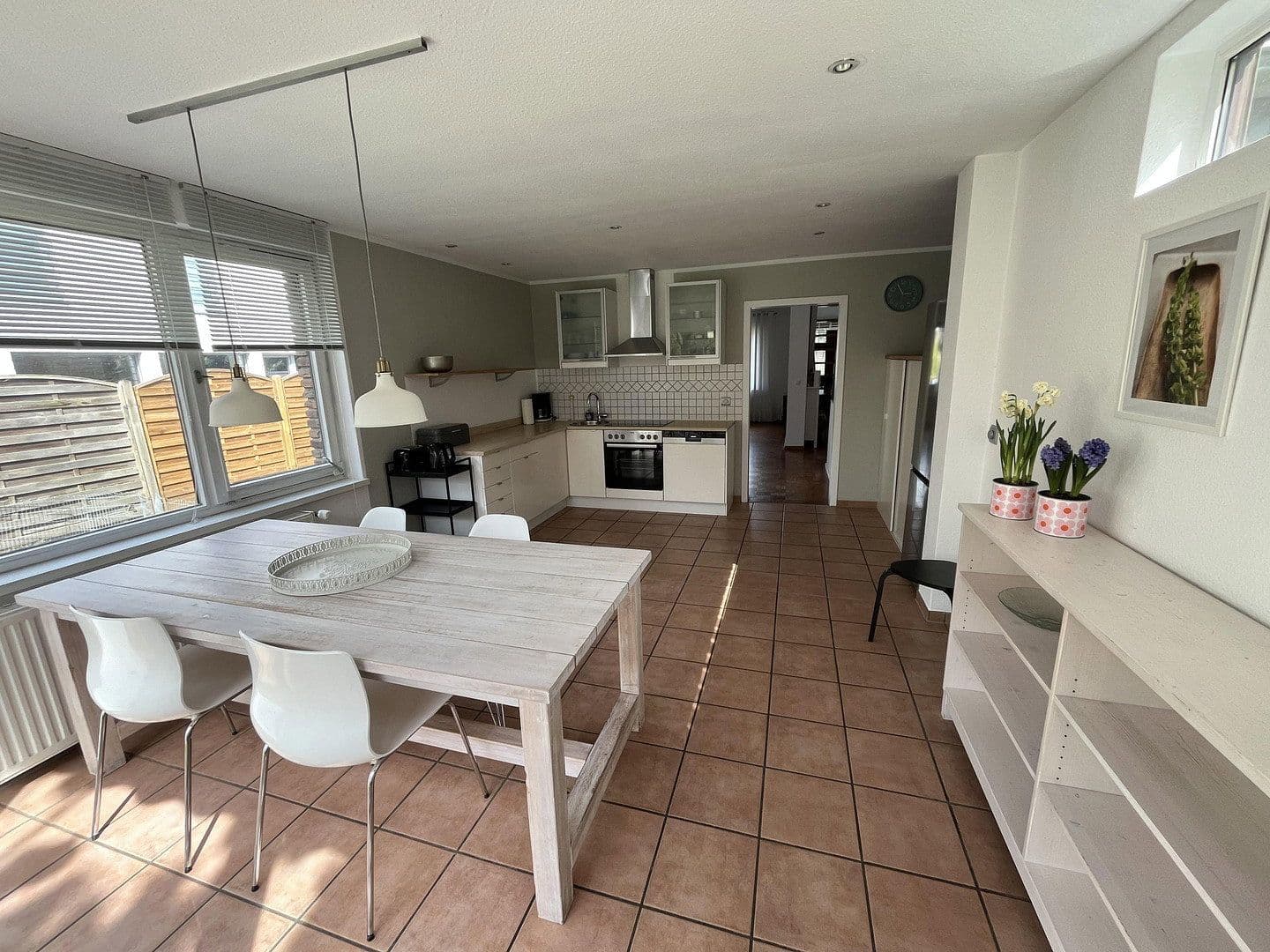 Prenájom bytu 3-izbový 79 m², Krefeld, Severné Porýnie - Westfálsko Prenájom bytu 3-izbový 79 m², Krefeld, Severné Porýnie - Westfálsko