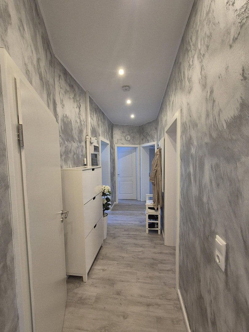 Prenájom bytu 3-izbový 92 m², Hanau, Hesensko Prenájom bytu 3-izbový 92 m², Hanau, Hesensko