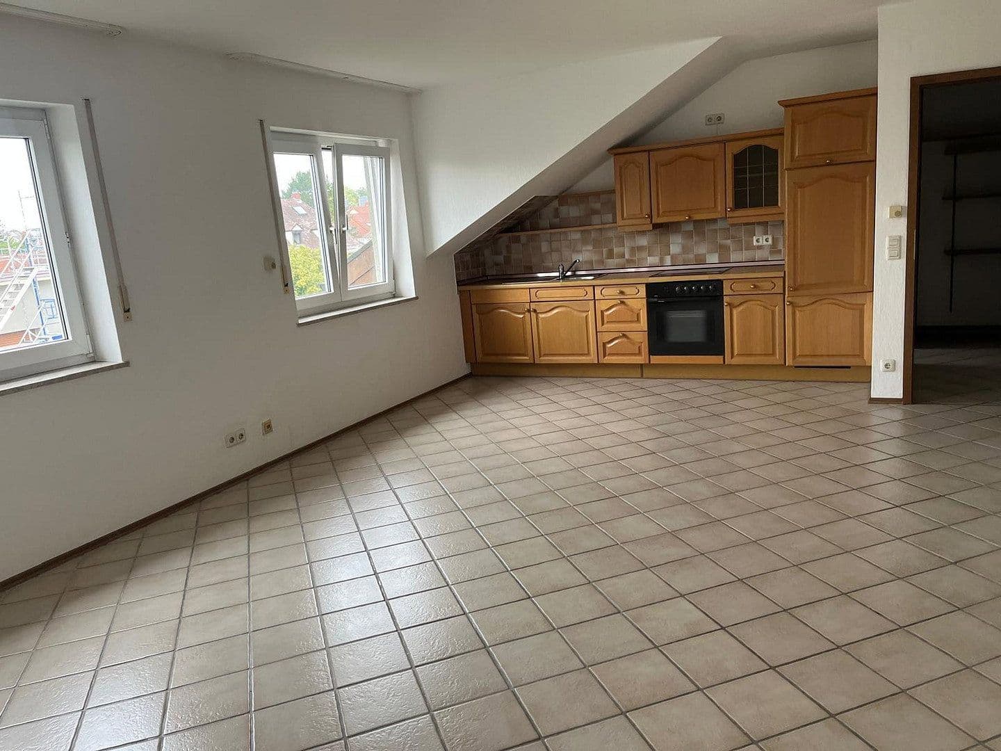 Prenájom bytu 2-izbový 50 m², Wiesloch, Bádensko-Wurttembersko Prenájom bytu 2-izbový 50 m², Wiesloch, Bádensko-Wurttembersko