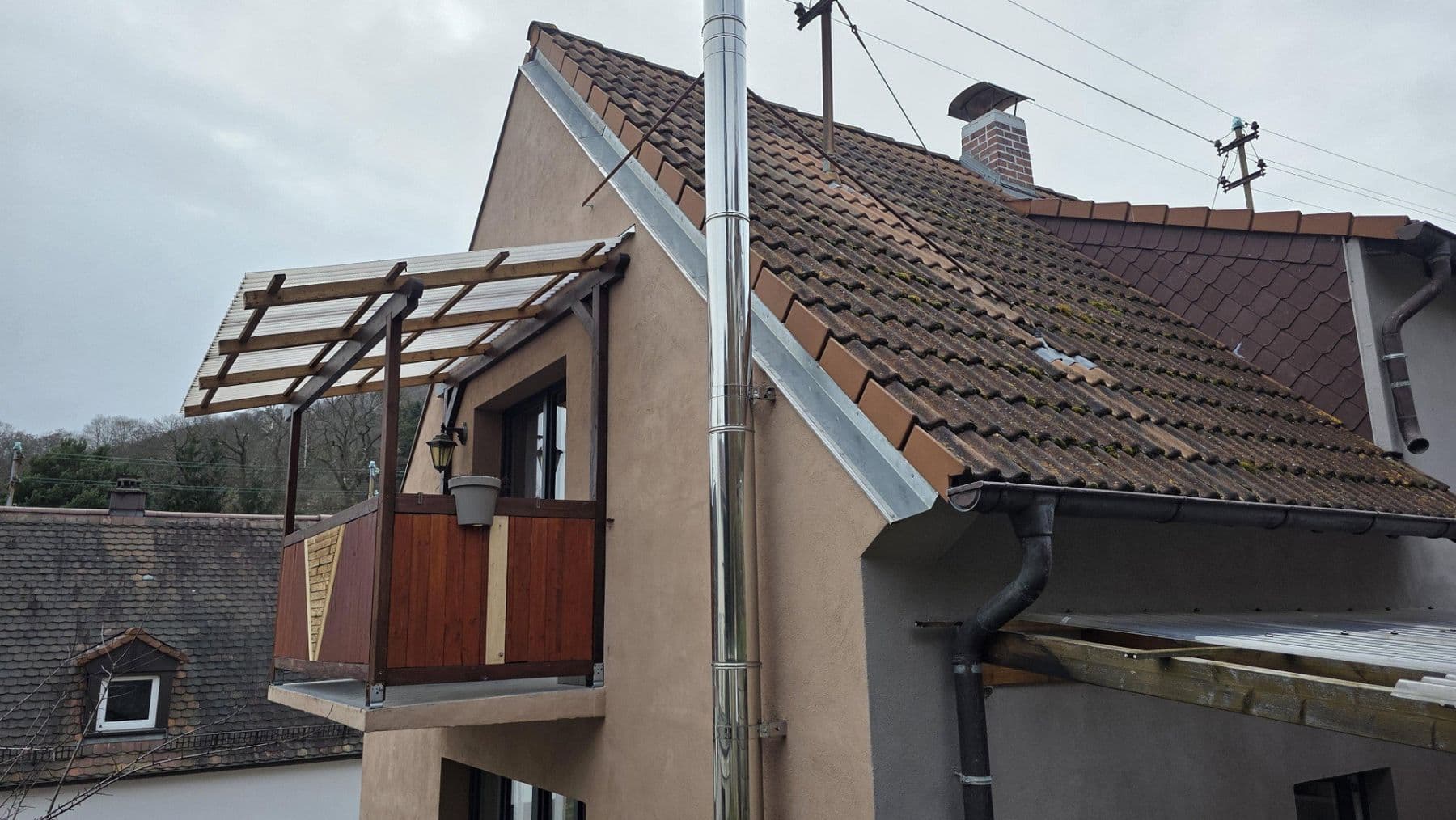 Predaj domu 96 m², pozemok 380 m², Neustadt an der Weinstraße, Porýnie-Falcko Predaj domu 96 m², pozemok 380 m², Neustadt an der Weinstraße, Porýnie-Falcko