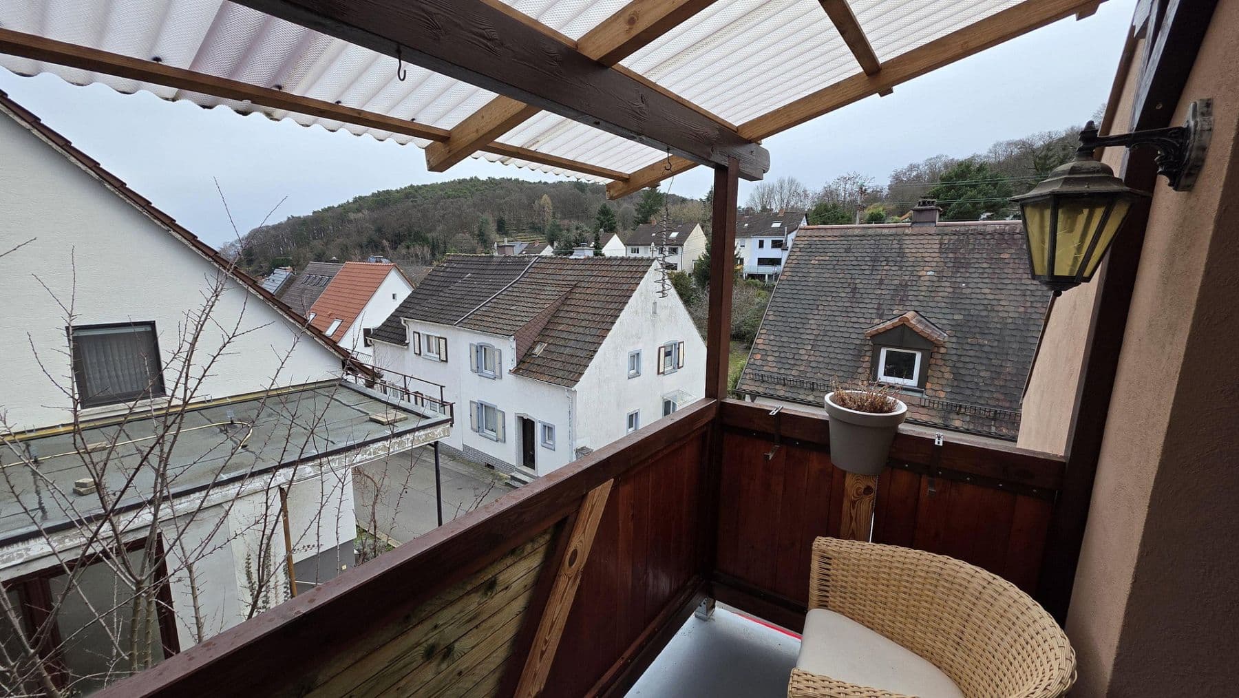 Predaj domu 96 m², pozemok 380 m², Neustadt an der Weinstraße, Porýnie-Falcko Predaj domu 96 m², pozemok 380 m², Neustadt an der Weinstraße, Porýnie-Falcko