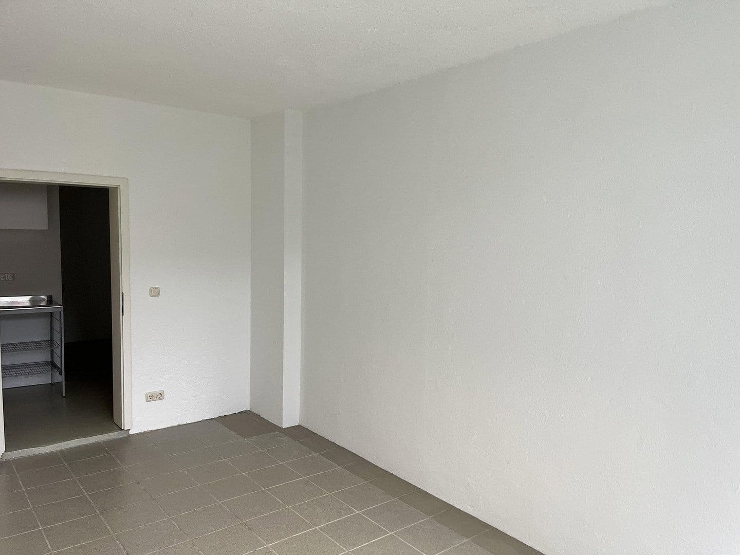Prenájom kancelárie 63 m², Fackenburger Allee 44, Lübeck, Šlezvicko-Holštajnsko Prenájom kancelárie 63 m², Fackenburger Allee 44, Lübeck, Šlezvicko-Holštajnsko