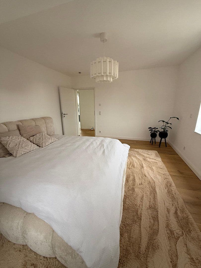 Prenájom bytu 3-izbový 83 m², Nieder-Olm, Porýnie-Falcko Prenájom bytu 3-izbový 83 m², Nieder-Olm, Porýnie-Falcko