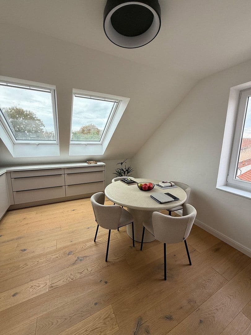 Prenájom bytu 3-izbový 83 m², Nieder-Olm, Porýnie-Falcko Prenájom bytu 3-izbový 83 m², Nieder-Olm, Porýnie-Falcko