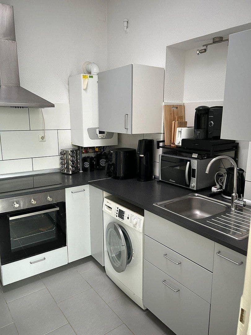 Predaj domu 631 m², pozemok 400 m², Bismarckstraße 47, Mönchengladbach, Severné Porýnie - Westfálsko Predaj domu 631 m², pozemok 400 m², Bismarckstraße 47, Mönchengladbach, Severné Porýnie - Westfálsko