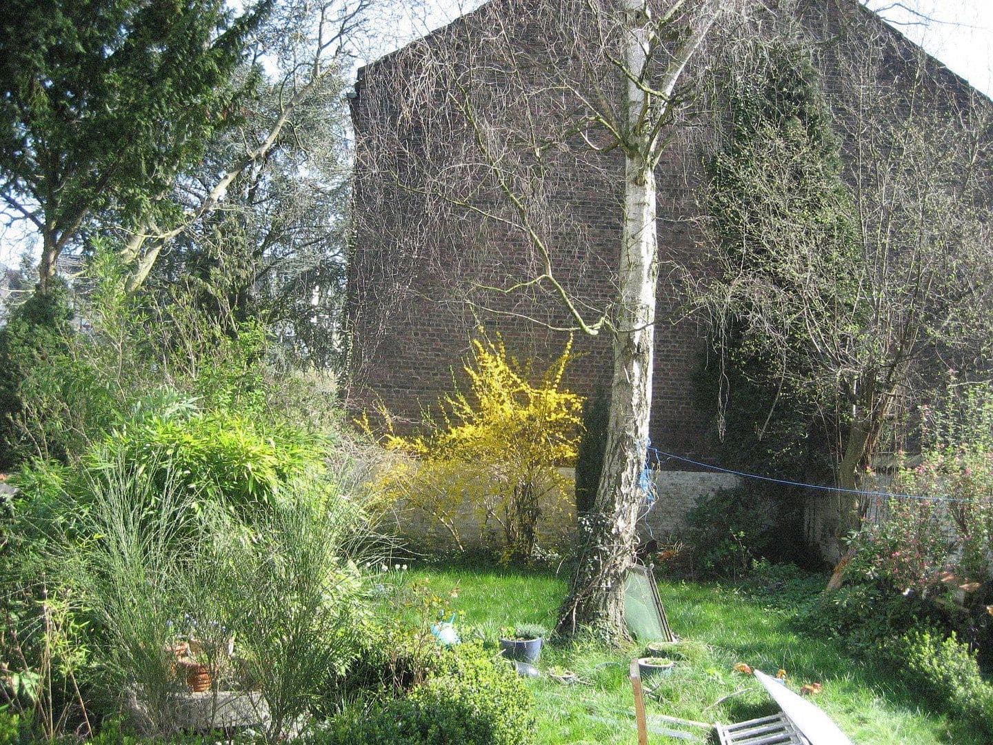 Predaj domu 434 m², pozemok 362 m², Viersener Staße 116, Mönchengladbach, Severné Porýnie - Westfálsko Predaj domu 434 m², pozemok 362 m², Viersener Staße 116, Mönchengladbach, Severné Porýnie - Westfálsko