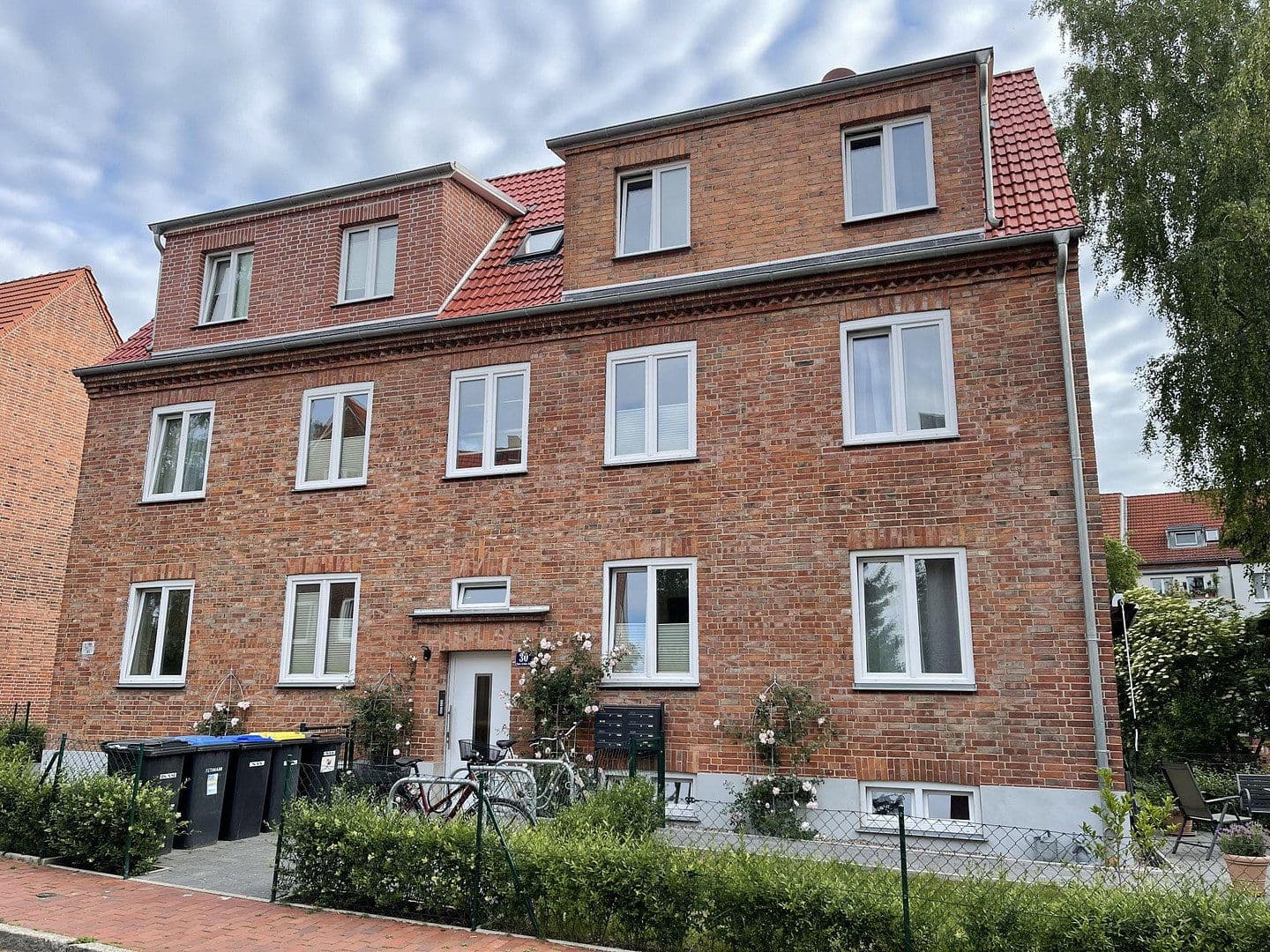 Prenájom bytu 2-izbový 54 m², Schwerin, Meklenbursko-Predpomoransko Prenájom bytu 2-izbový 54 m², Schwerin, Meklenbursko-Predpomoransko