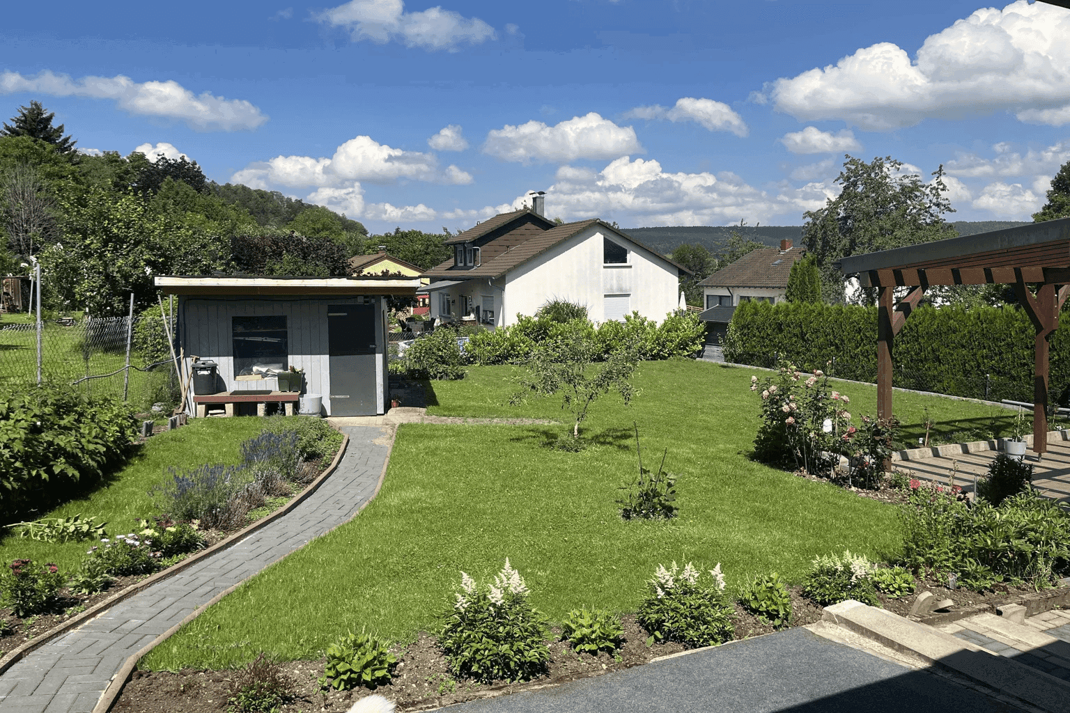 Predaj domu 147 m², pozemok 677 m², Tuttlingen, Bádensko-Wurttembersko Predaj domu 147 m², pozemok 677 m², Tuttlingen, Bádensko-Wurttembersko
